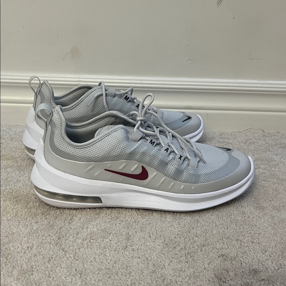 Women Nike Air Max Axis